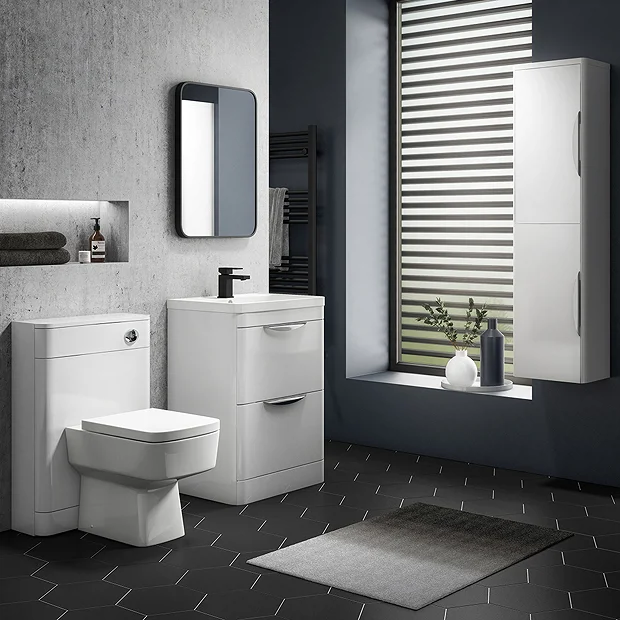 Arezzo Matt Black 700 X 500 Rectangular Mirror 6 Arezzo Matt Black 700 X 500 Rectangular Mirror - Image 6