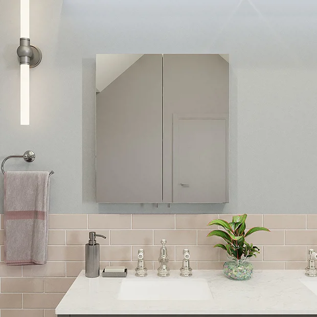 Croydex Dawley White Steel Double Door Mirror Cabinet With FlexiFix 2 Croydex Dawley White Steel Double Door Mirror Cabinet With FlexiFix - Image 2